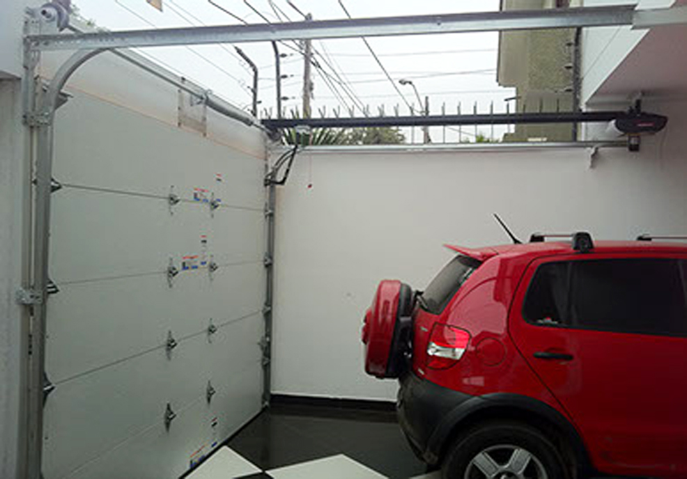 Puerta Seccionales